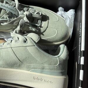 Lululemon Sneakers Versatile Comfort